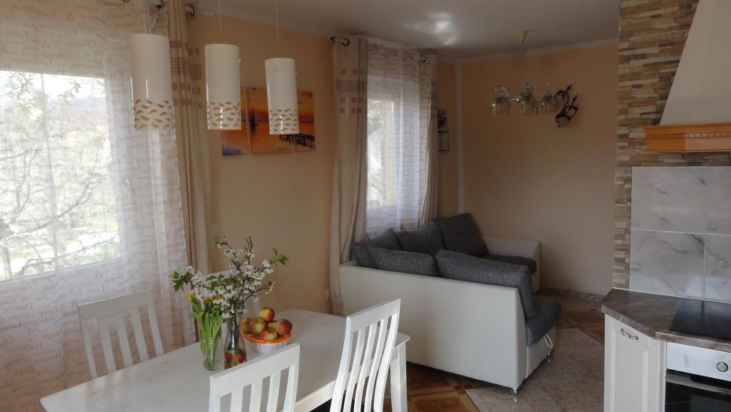 Apartments Nina Блед Екстериор снимка
